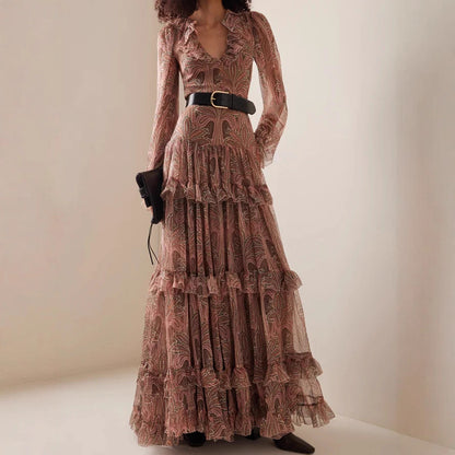 Robe maxi femme avec tissu orné de volants et décolleté en V élégant Chic und Stil