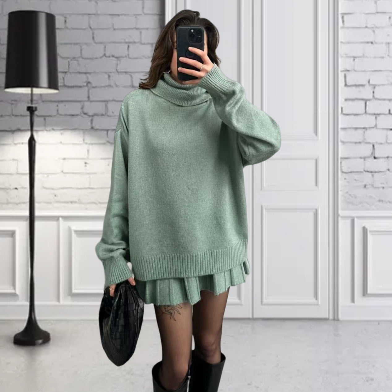 Dames pull en maille oversize avec une structure ribbed de haute qualité et une mini jupe assortie Chic und Stil