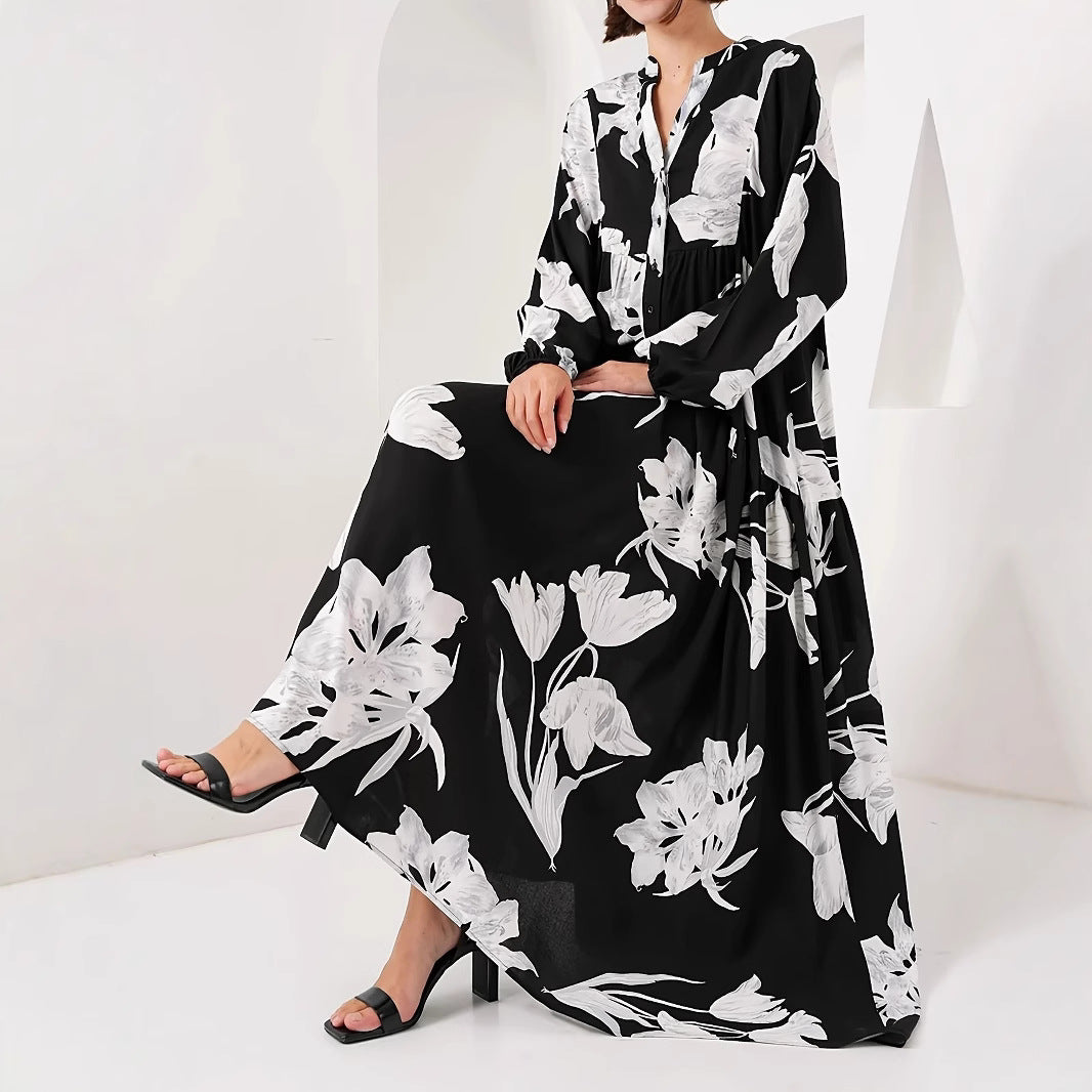 Robe maxi femme avec imprimé floral et design de bouton élégant Chic und Stil