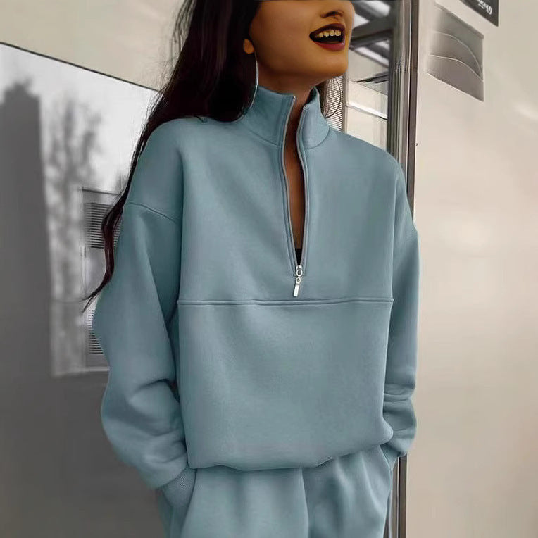 Women's high collar pullover with half zipper Chic und Stil