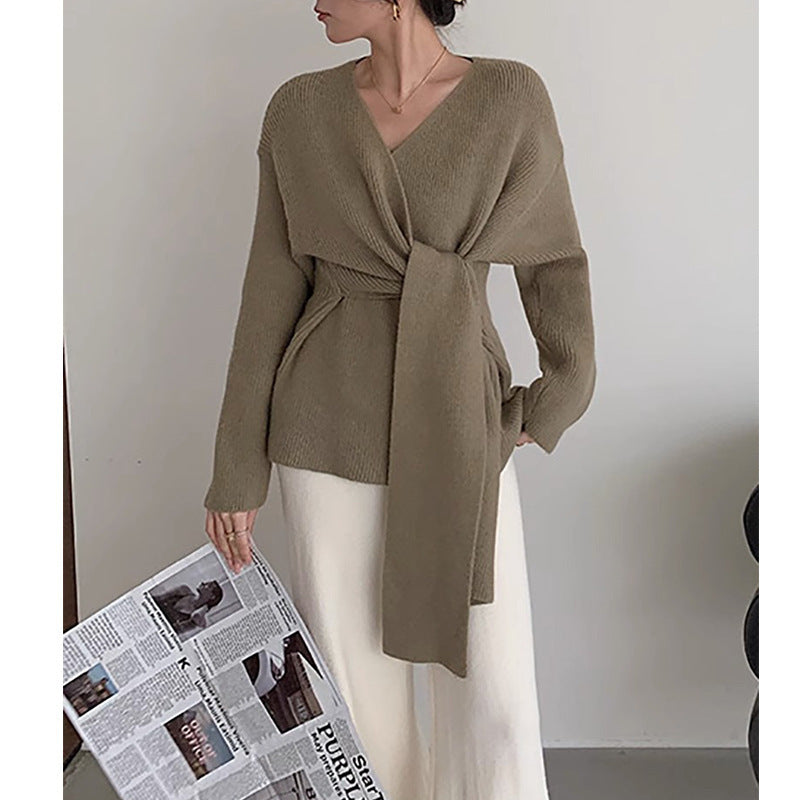 Pull-over enroulé pour femmes avec coupe décontractée et rubans à nouer tendance Chic und Stil