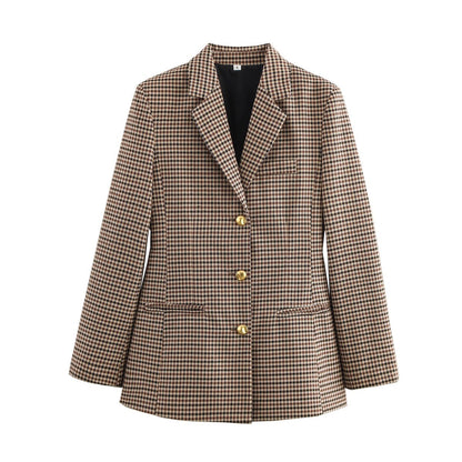 Blazer à carreaux pour femmes avec détails de boutons dorés Chic und Stil