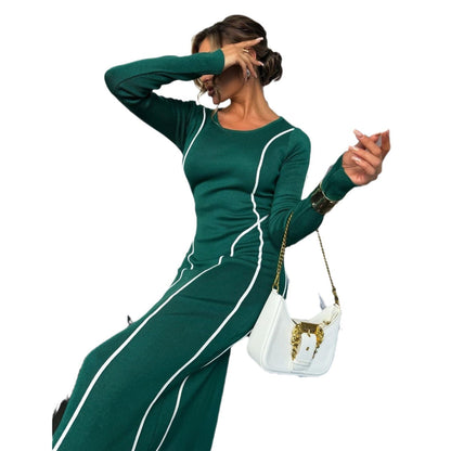 Robe en tricot ajustée pour femme avec des lignes contrastées Chic und Stil