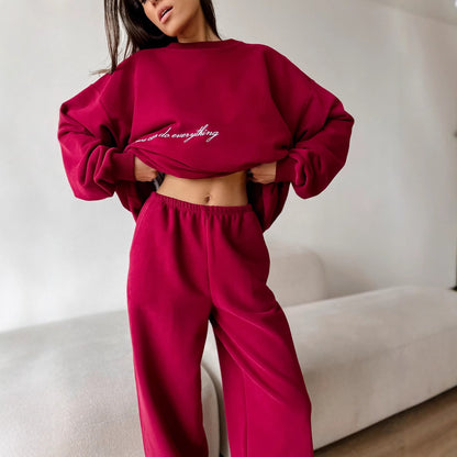 Chic and Style casual women's sweatshirt and jogger pants set with loose fit