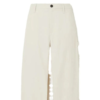 Wide cargo pants for women with practical pockets and comfortable fit Chic und Stil