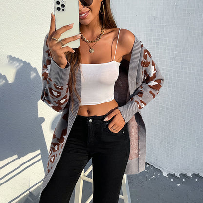 Veste tricot modeste pour dames avec des motifs animaliers créatifs et une coupe décontractée Chic und Stil