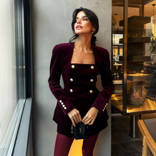 Blazer en velours pour femmes avec des détails de bouton élégants Chic und Stil