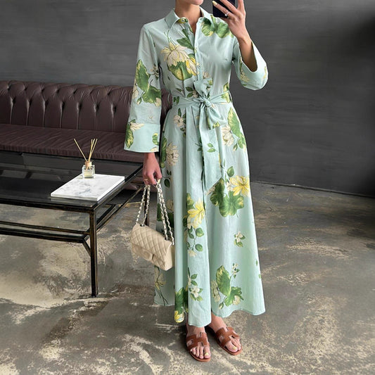 Robe maxi femme avec motifs floraux et ceinture enroulée Chic und Stil