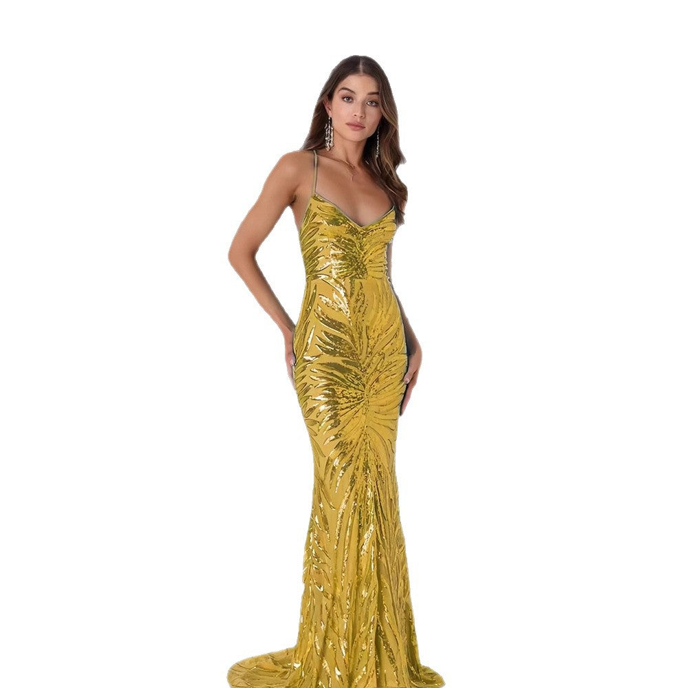 Robe de soirée glamour pour femmes avec un motif de sequins scintillants et un décolleté en V Chic und Stil