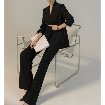 Chic and Style women's fitted blazer set and high-waisted pants