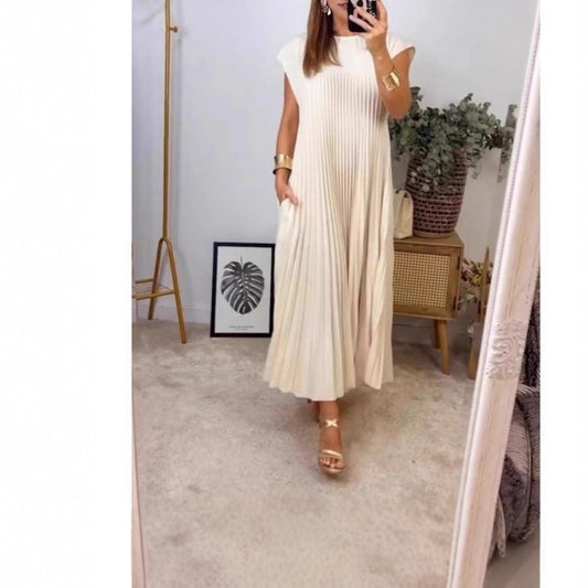 Robe maxi pour femmes avec des détails plissés et des poches latérales Style et élégance