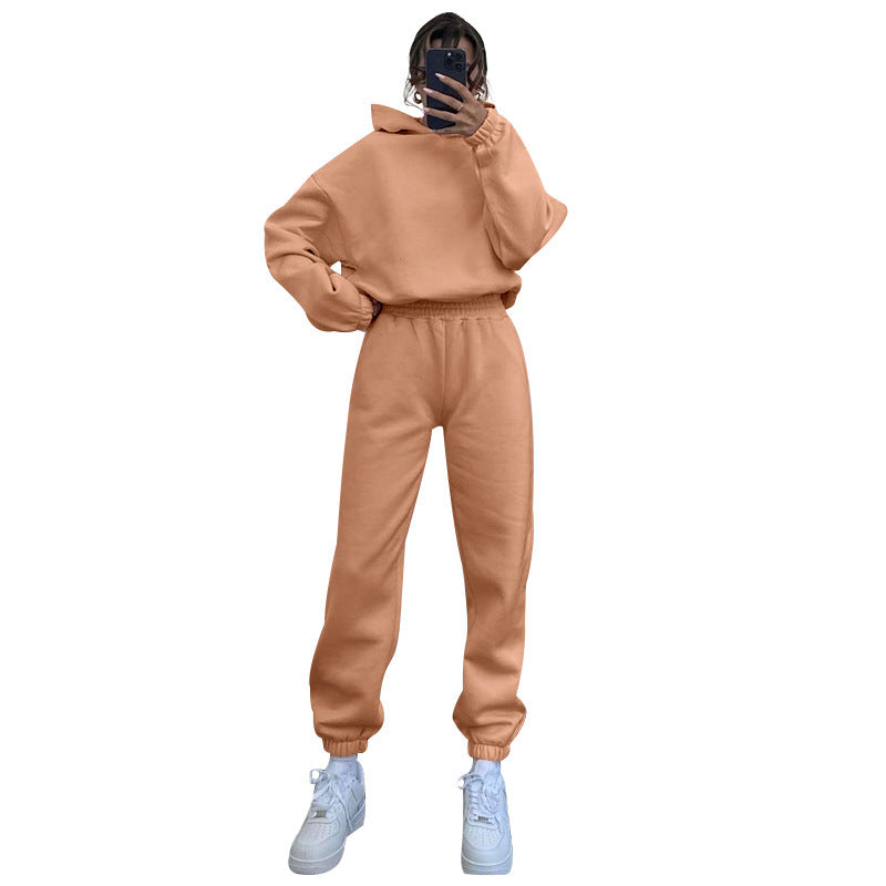 Women's hoodie and jogger pants set with comfortable fit Chic and Style