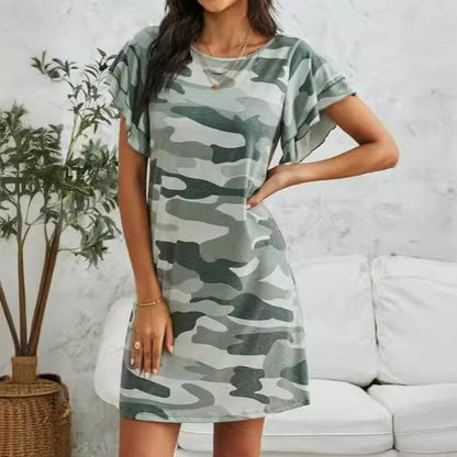 Robe de loisir pour femmes avec détails en volants et design camouflage Chic und Stil