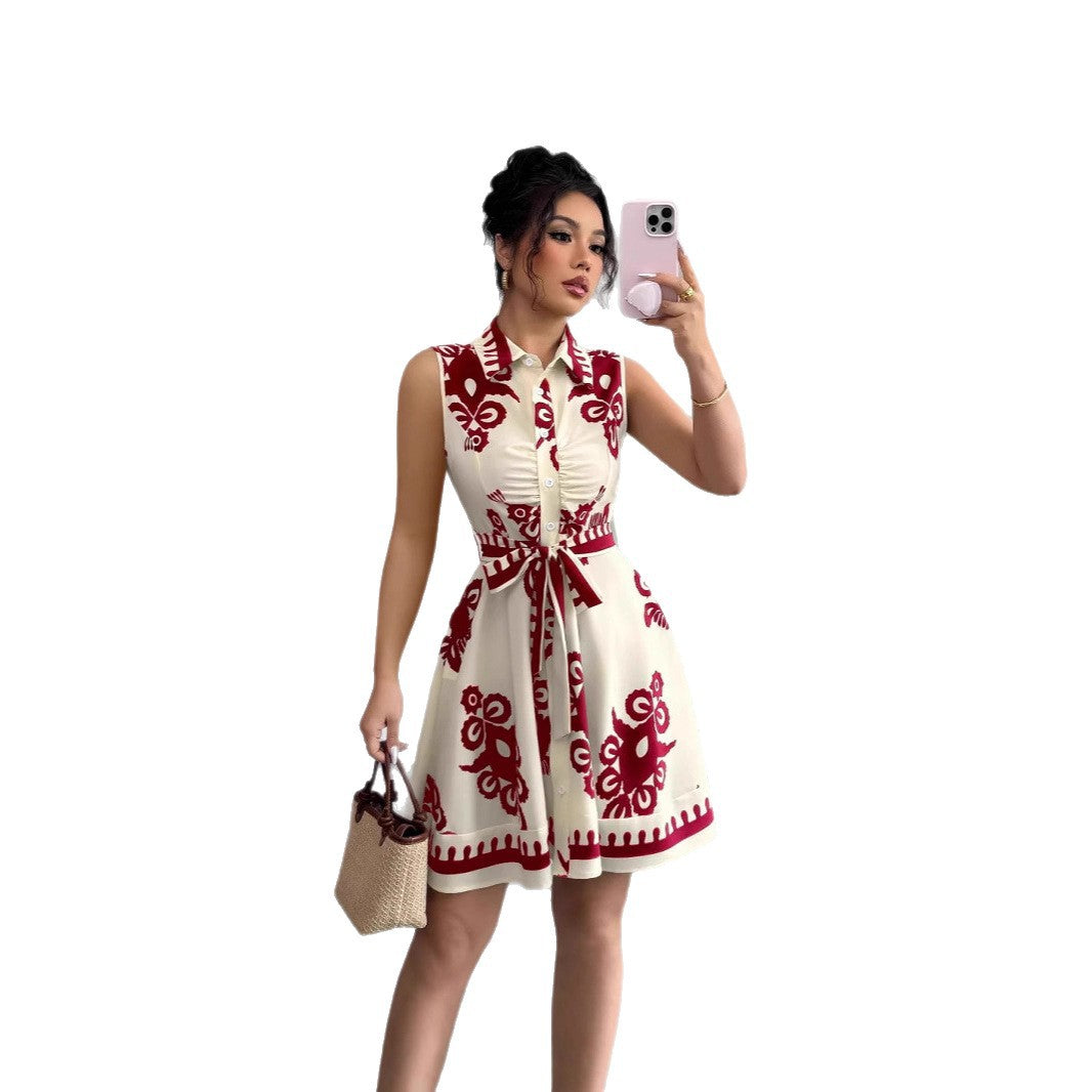 Robe d'été pour femmes avec coupe cintrée Chic und Stil
