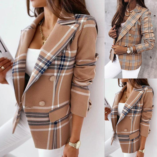 Blazer à carreaux pour femmes avec une coupe élégante et des détails de boutons de haute qualité Chic und Stil