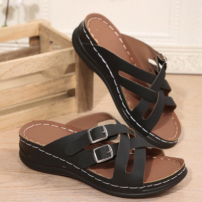 Chaussures femme confortables avec une conception de boucle à la mode et semelle intérieure rembourrée Chic und Stil