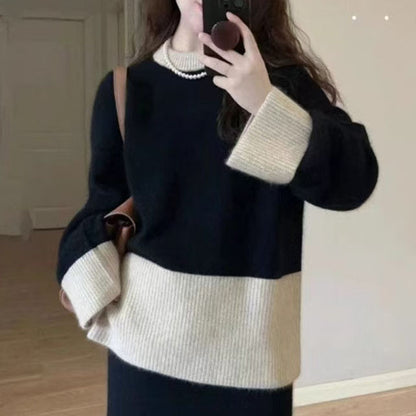 Pull en tricot douillet pour femmes avec col haut et fine structure en côtes Chic und Stil