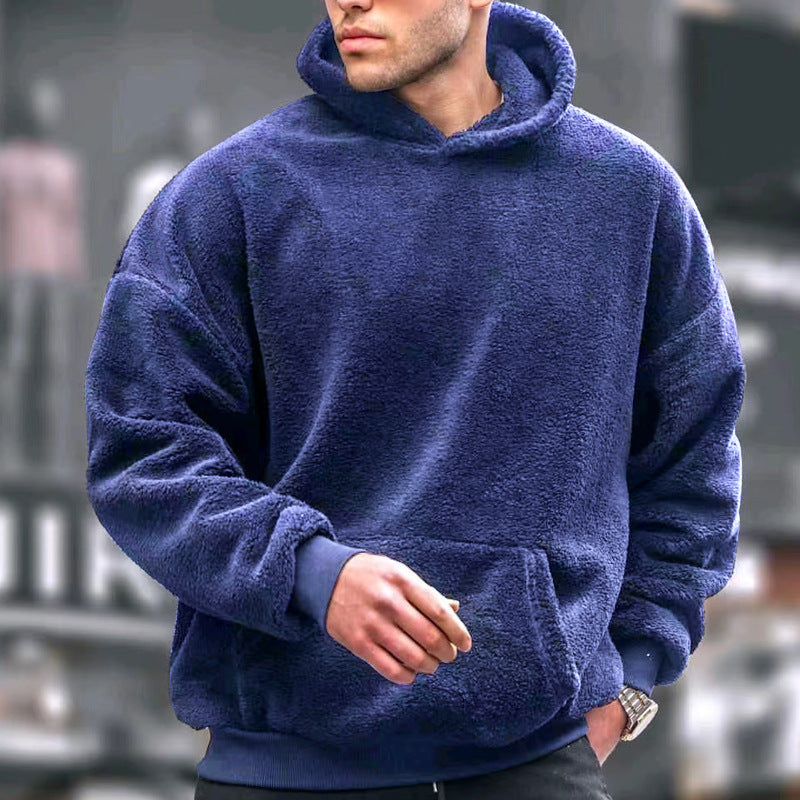 Oversized fleece pullover for men with practical pockets and hood Chic and Style