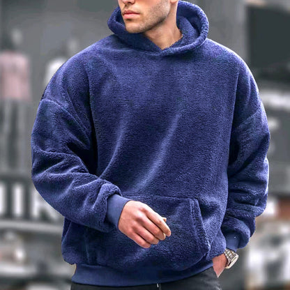 Oversized fleece pullover for men with practical pockets and hood Chic and Style