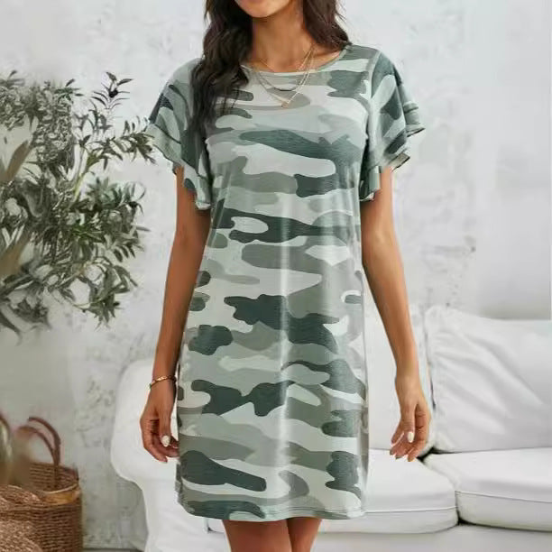 Robe de loisir pour femmes avec détails en volants et design camouflage Chic und Stil