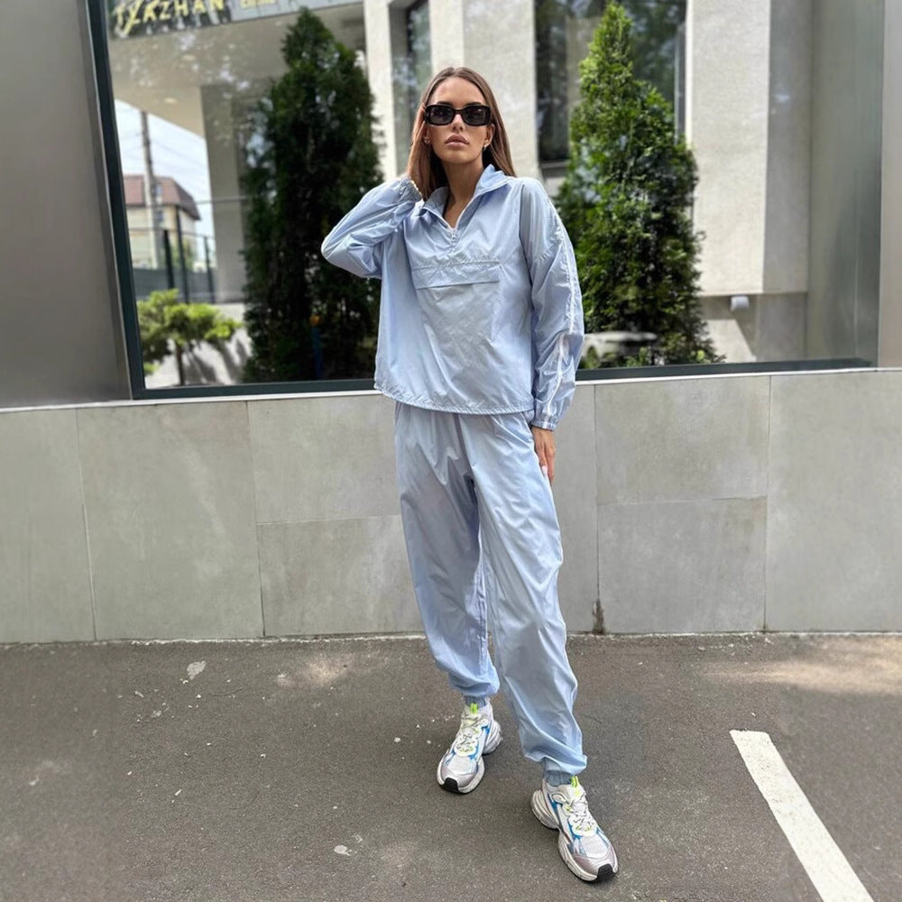 Dames costume de sport fonctionnel avec col montant et poignets élastiques Chic und Stil