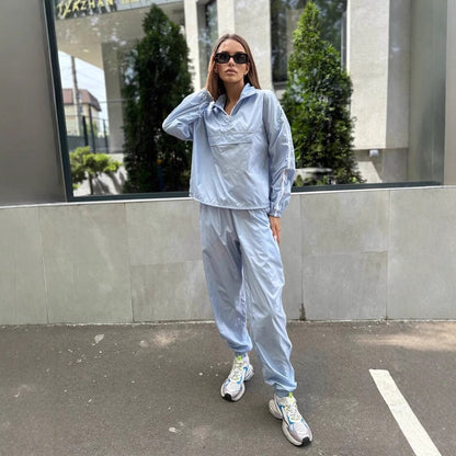 Dames costume de sport fonctionnel avec col montant et poignets élastiques Chic und Stil