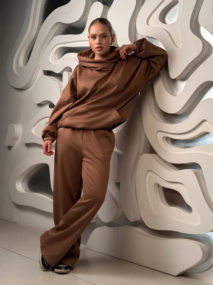 Chic and Style relaxed fit trendy women's hoodie set and loose pants