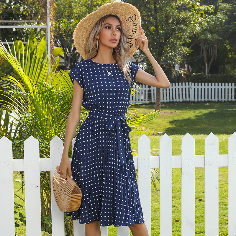 Robe A-ligne à pois pour femmes avec cordon de taille Chic und Stil