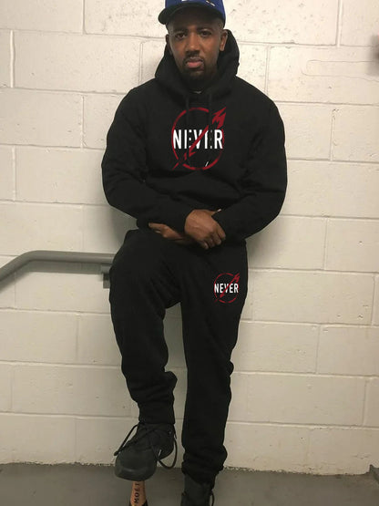 Men's hoodie and jogger pants set with motivational print Chic und Stil