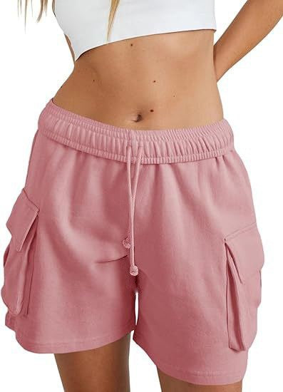 Casual women’s pants with a comfortable elastic waistband and practical side pockets Chic and Style