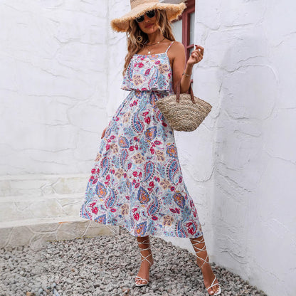 Robe maxi femme avec ourlet asymétrique et design floral Chic und Stil