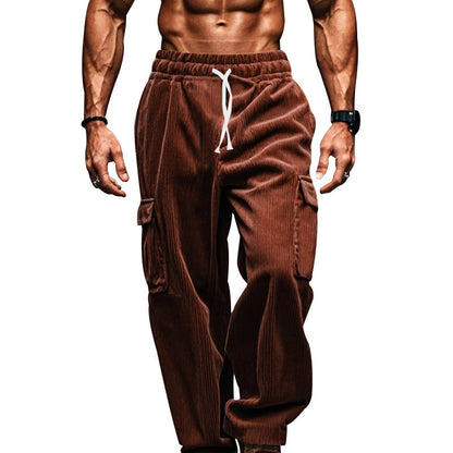 Casual cargo pants for men with an urban style featuring practical pockets and an elastic waist Chic and Style