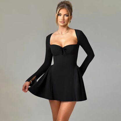 Robe midi exclusive pour femmes avec des manches bouffantes et un décolleté élégant Chic und Stil