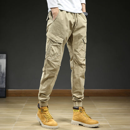 Chic and stylish urban cargo pants for men