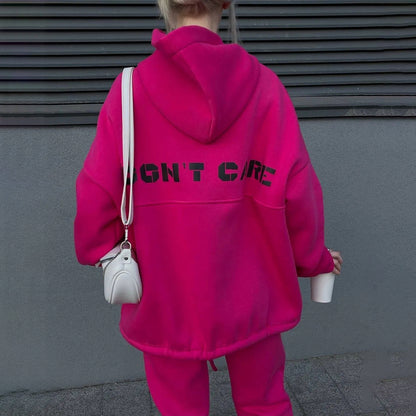 Casual fleece jogging set for women with oversized hoodie and comfortable pants Chic and Style