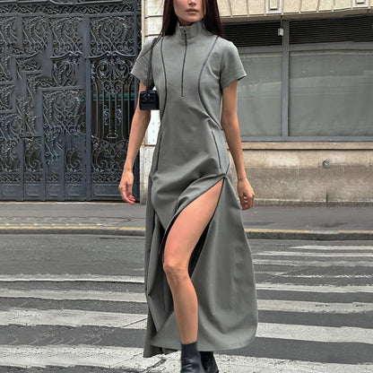 Robe maxi pour femmes avec fente haute et col montant Chic und Stil