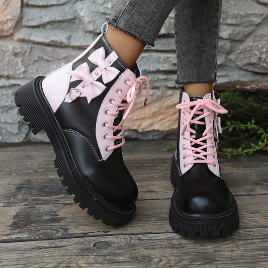 Bottes pour femmes robustes et stylées, dotées d'une tige haute et d'accents colorés Chic und Stil