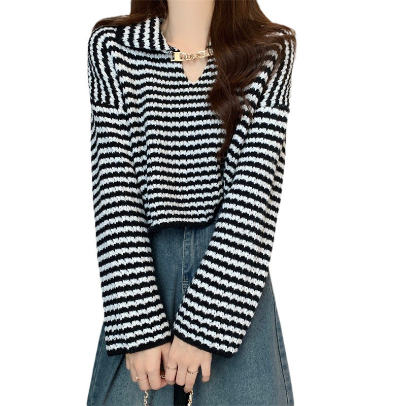 Pull féminin décontracté avec décolleté en V et texture côtelée Chic und Stil