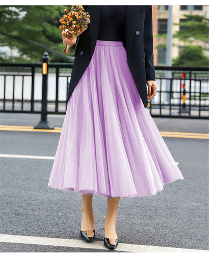 Elegant tulle skirt for women with a flared cut and an elastic waistband Chic und Stil
