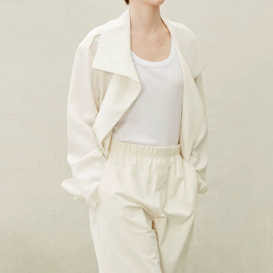 Veste cropped en satin élégante pour femme Chic und Stil