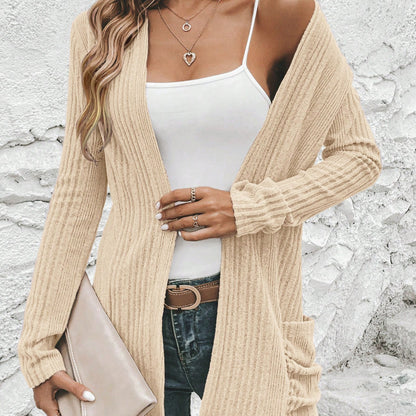 Cardigan long femme avec une fine structure en rib et des poches pratiques Chic und Stil