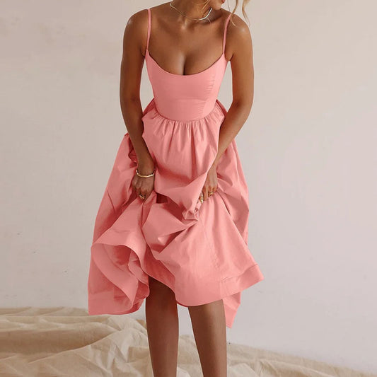 Robe maxi femme avec une silhouette A-line intemporelle et des bretelles fines Chic und Stil