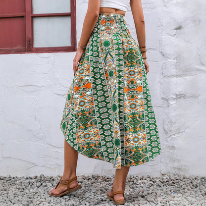 Jupe maxi femme avec coupe asymétrique et design floral Chic und Stil