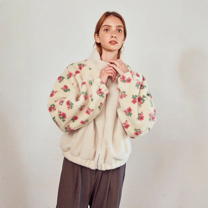 Dames pull en molleton douillet avec design floral Chic und Stil