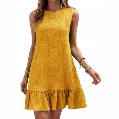 Robe d'été pour femmes avec finition volants et surface texturée Chic und Stil