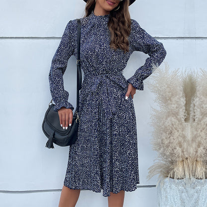 Robe midi pour femme avec col de haute qualité, ceinture à la taille et motif floral Chic und Stil