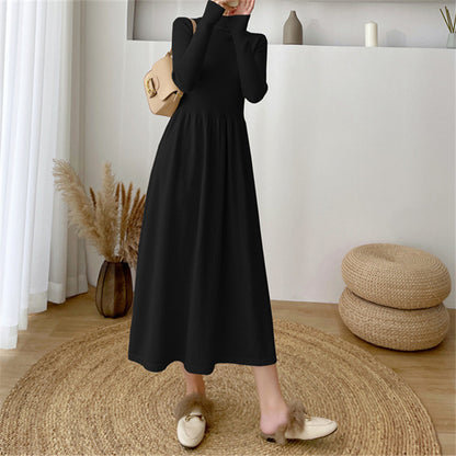 Dames Robe maxi élégante avec col montant et taille élastique Chic und Stil