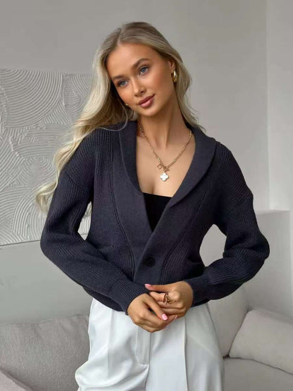 Dames cardigan confortable avec grandes poches et col à la mode Chic und Stil