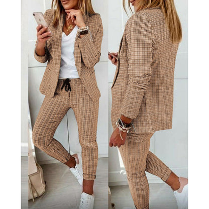 Chic and Style women's blazer and pants set