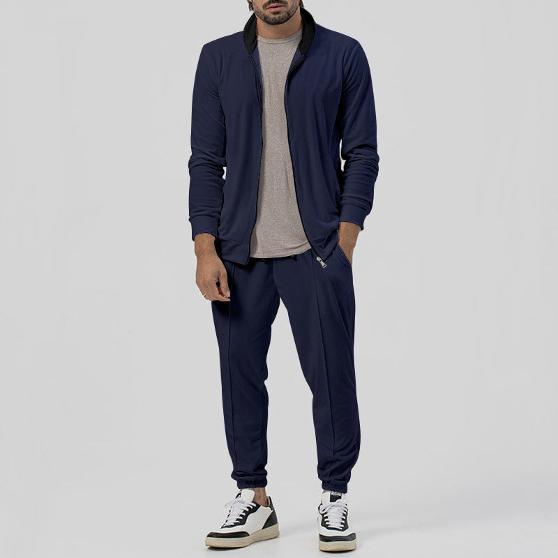 Costume de sport pour hommes avec poches zippées fonctionnelles et matériau respirant Chic und Stil